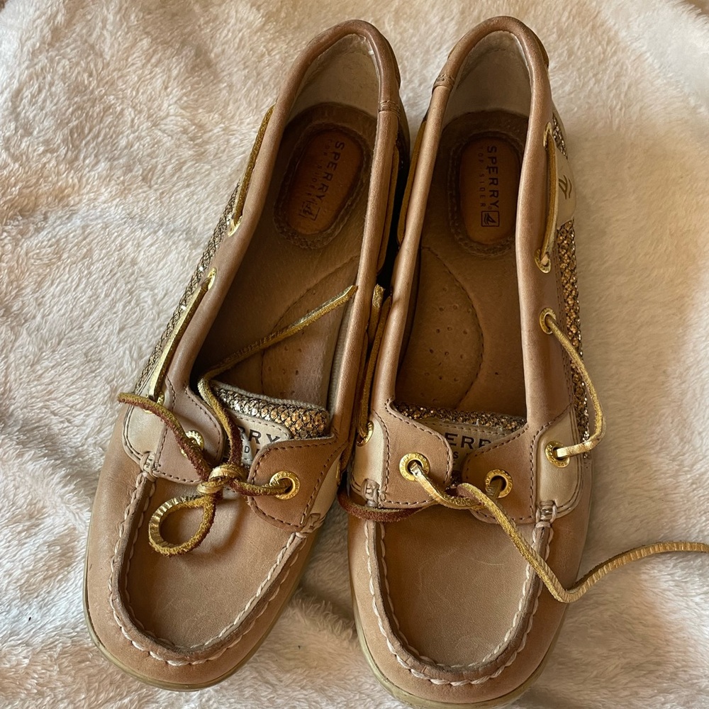 Womens Sperry’s Size 7